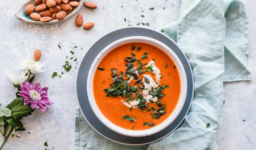 Verwende Cashews, wenn Du eine cremige Suppe zubereiten möchtest